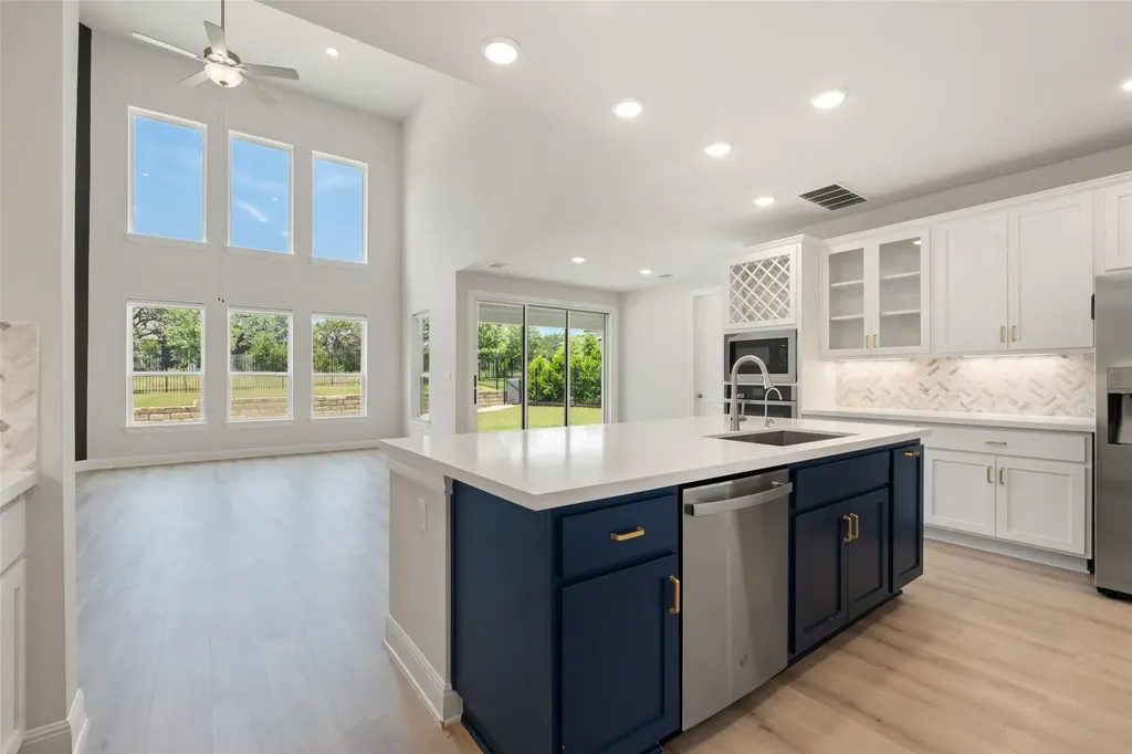 159 Fireside Road Austin TX 78737