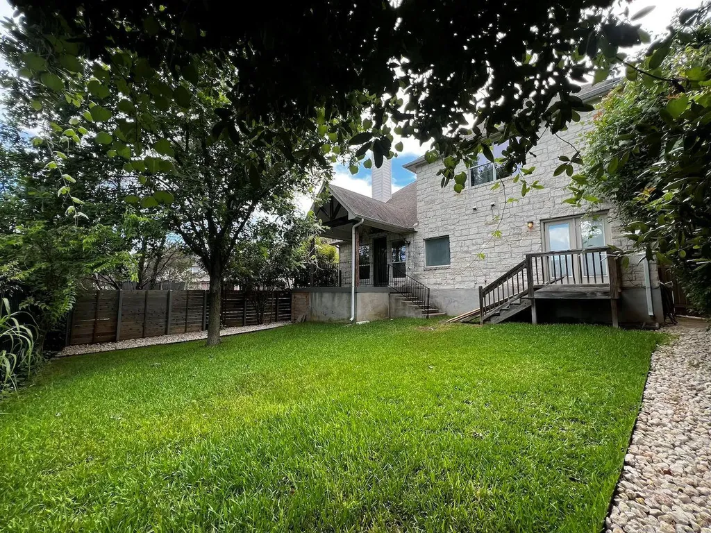12513 Palfrey Drive Austin TX 78727