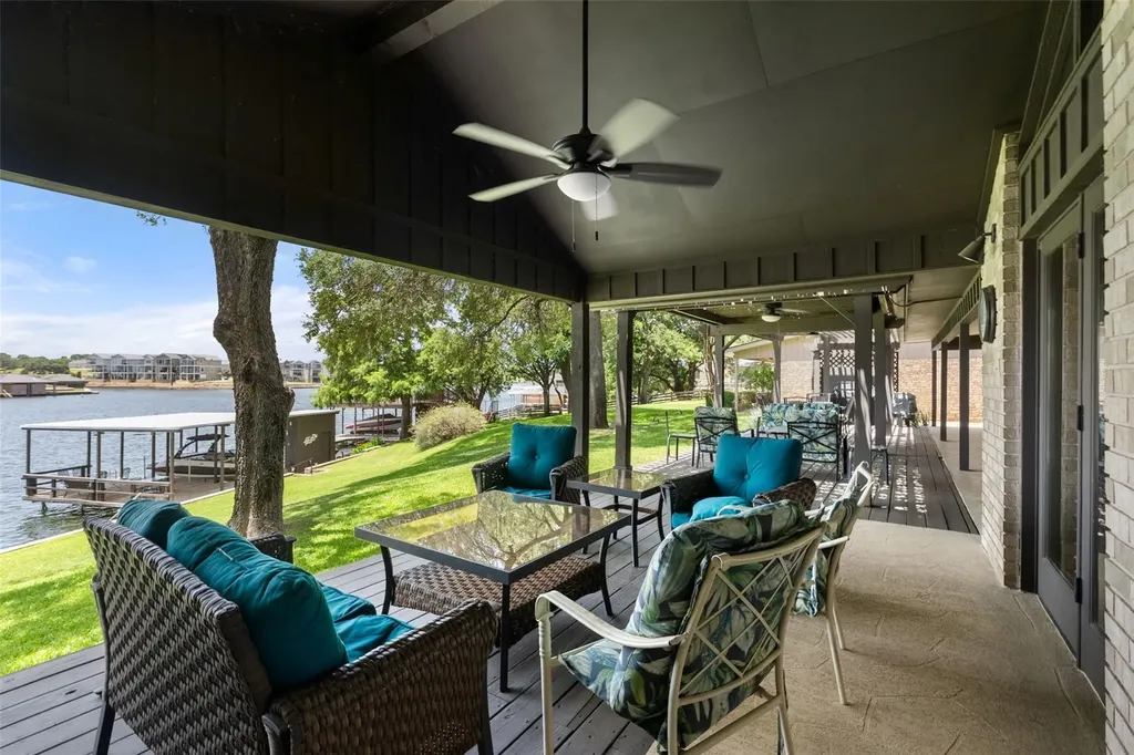 141 Perry Lane Kingsland TX 78639