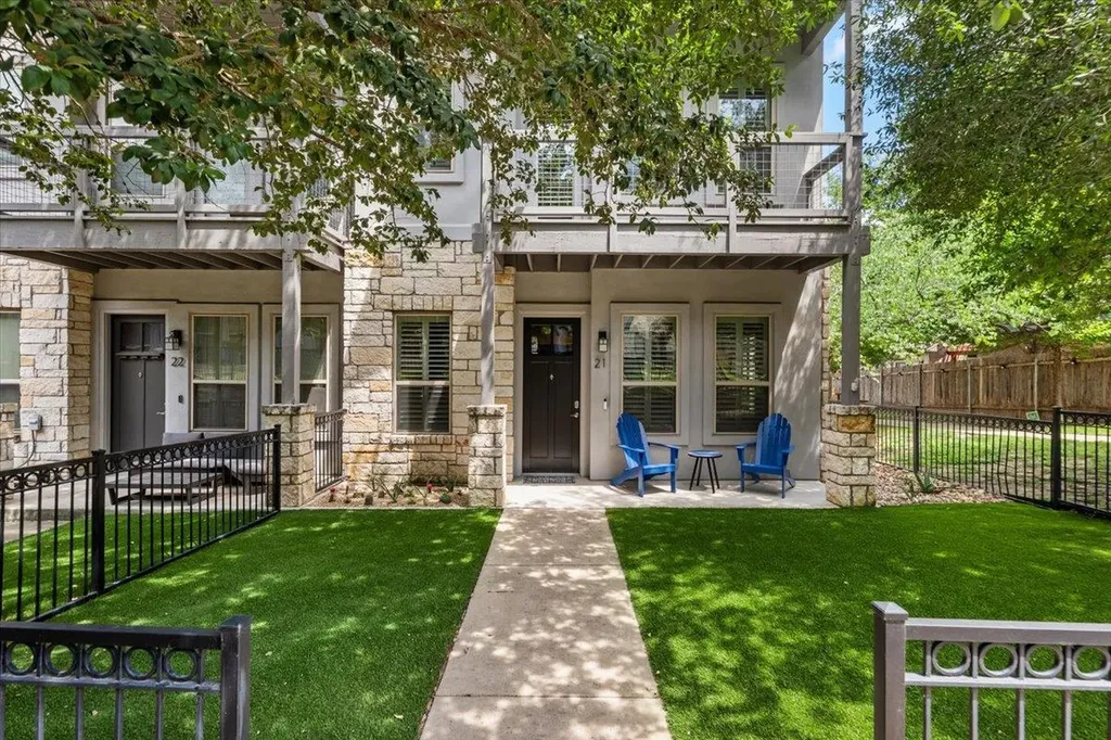 2520 Bluebonnet Lane Austin TX 78704