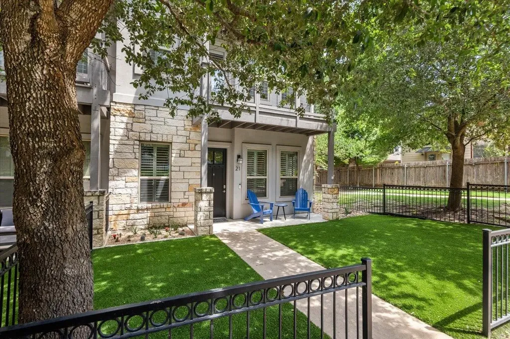 2520 Bluebonnet Lane Austin TX 78704