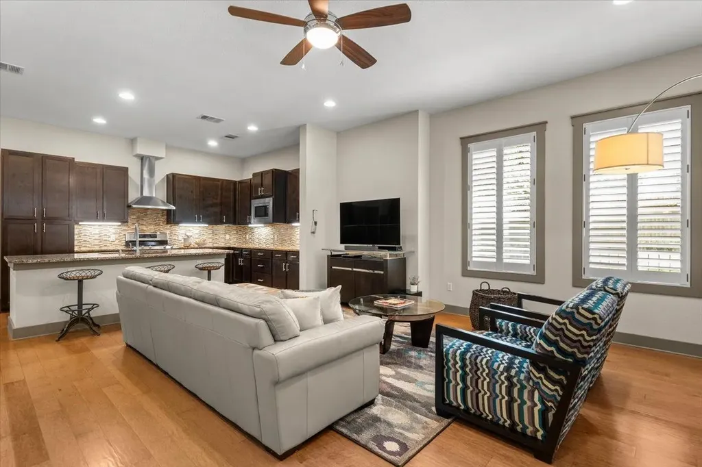 2520 Bluebonnet Lane Austin TX 78704