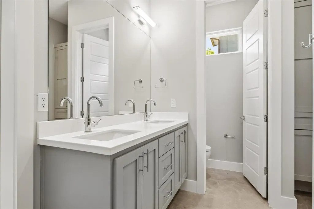 1210 Stobaugh Street Austin TX 78757