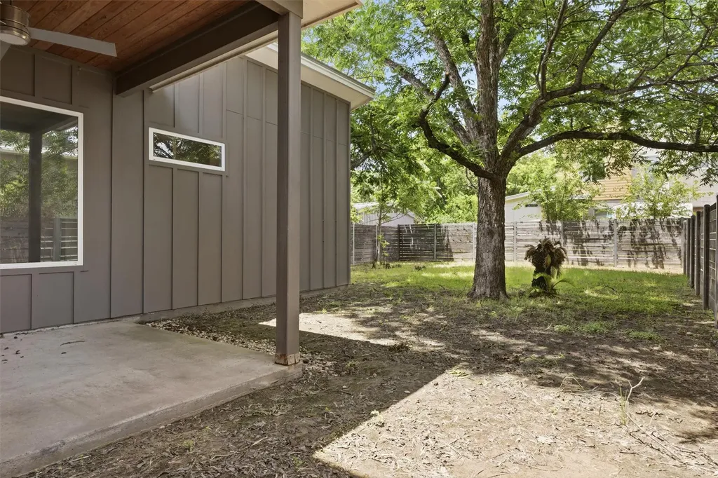 1210 Stobaugh Street Austin TX 78757