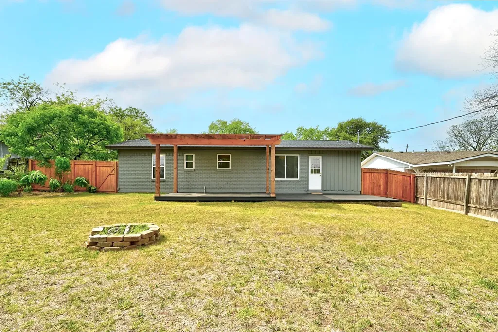 1204 Carrizo Terrace Austin TX 78758