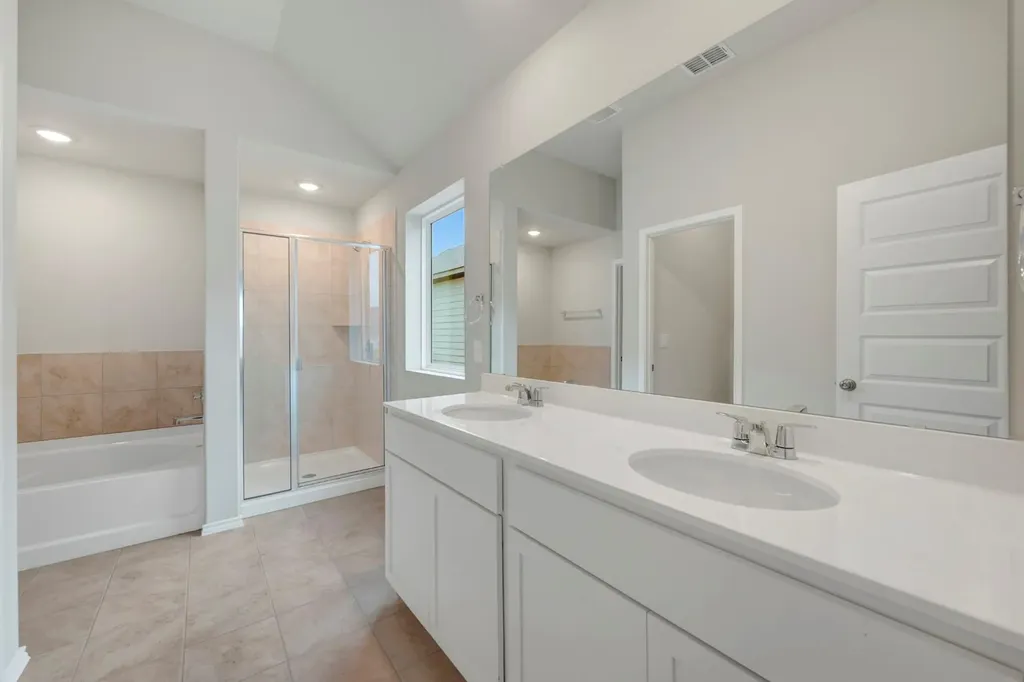 4512 Beacon Bay Drive Austin TX 78747