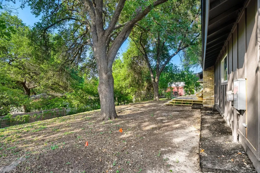 10006 Faylin Drive Austin TX 78753