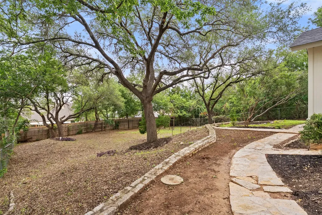 15112 N Flamingo Drive Austin TX 78734