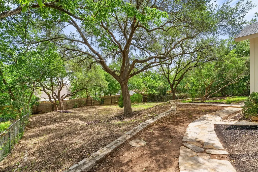 15112 N Flamingo Drive Austin TX 78734