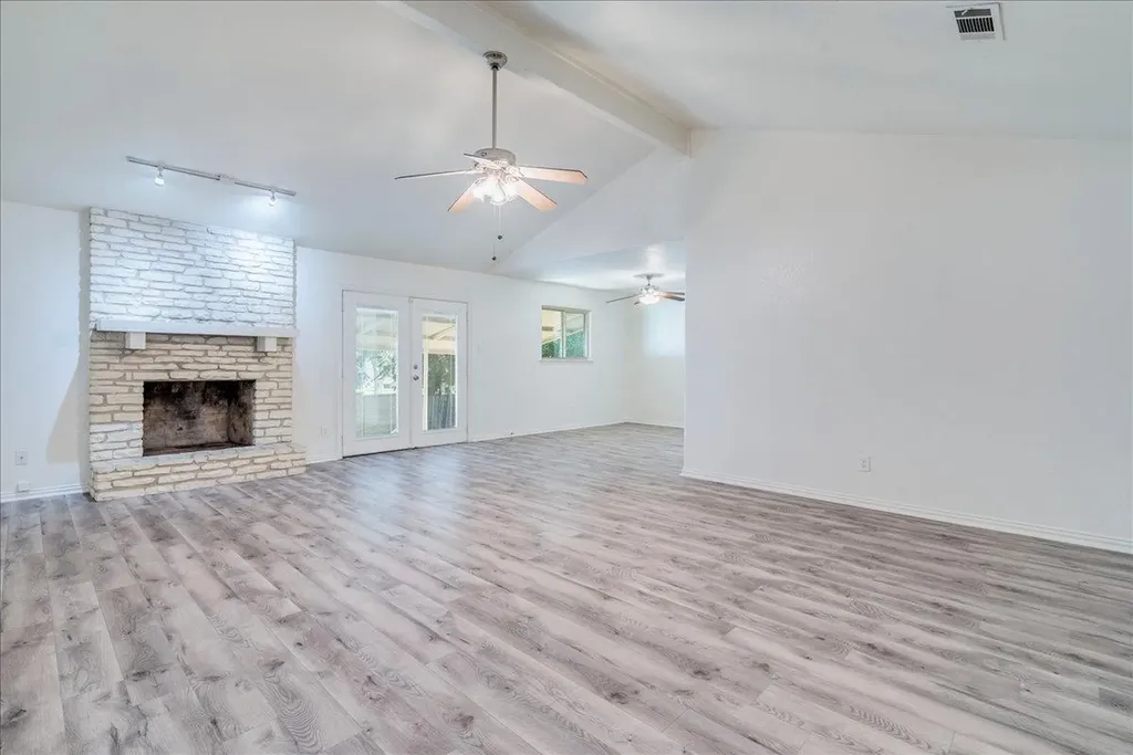 706 Windsor Road Round Rock TX 78664