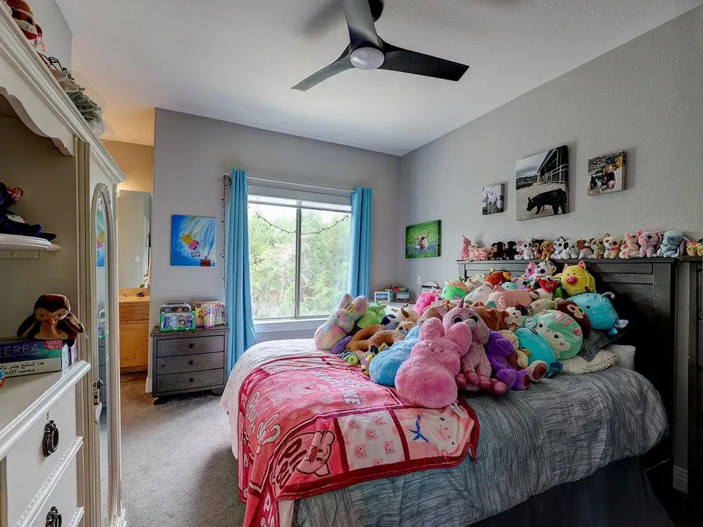 5910 Travis Woods Cove Austin TX 78734