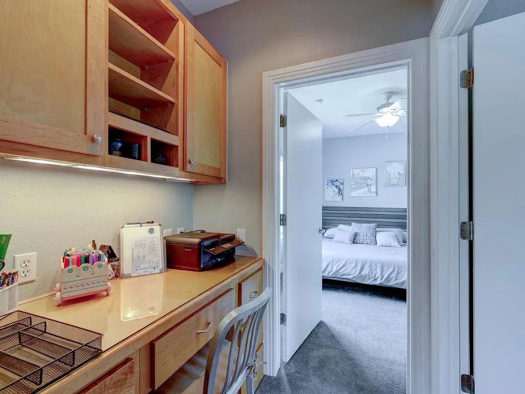 5910 Travis Woods Cove Austin TX 78734