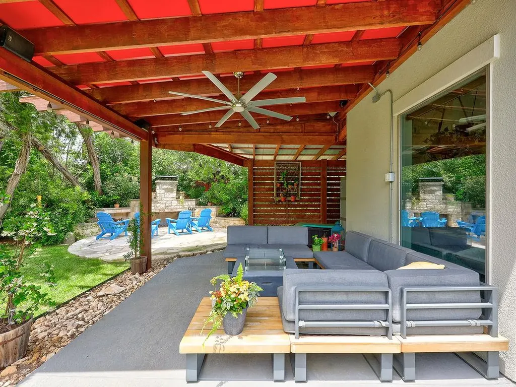5910 Travis Woods Cove Austin TX 78734