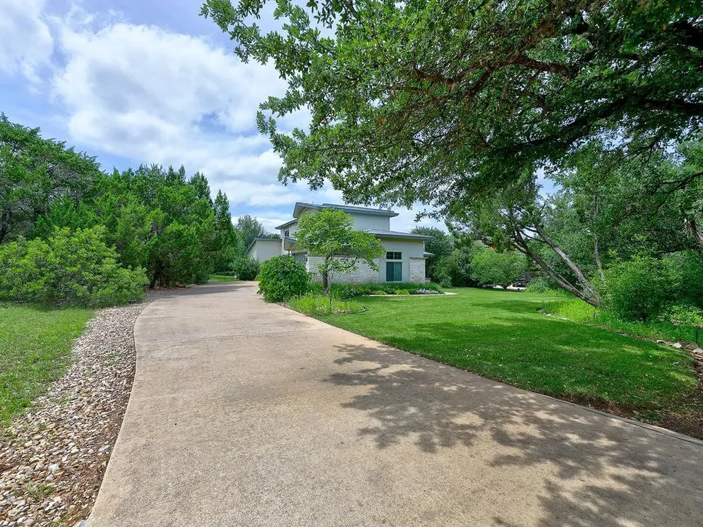 5910 Travis Woods Cove Austin TX 78734
