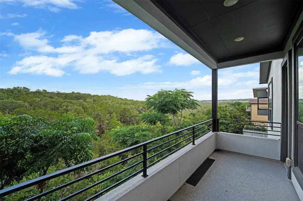 1004 Barrie Drive Austin TX 78734