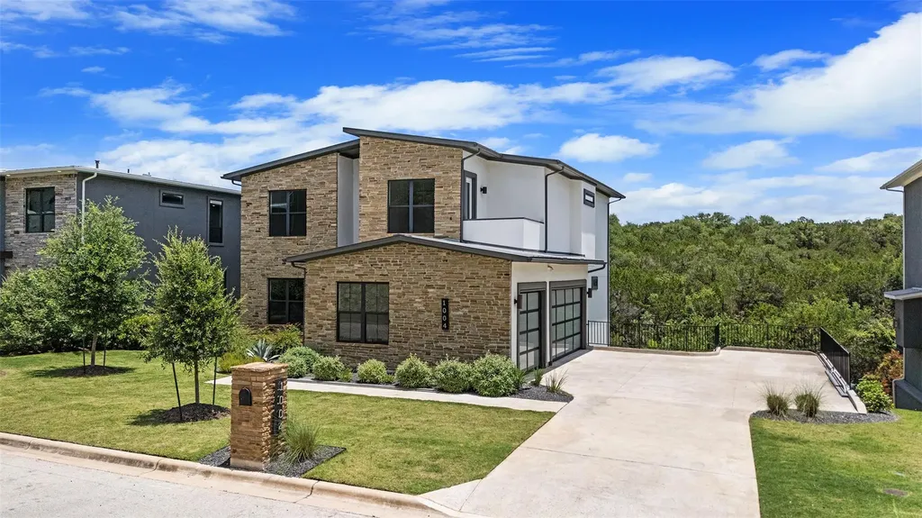 1004 Barrie Drive Austin TX 78734