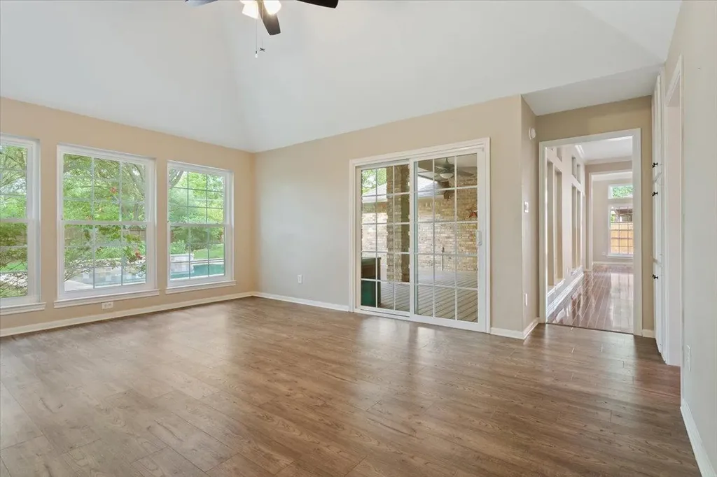 23 Meadow Run Round Rock TX 78664