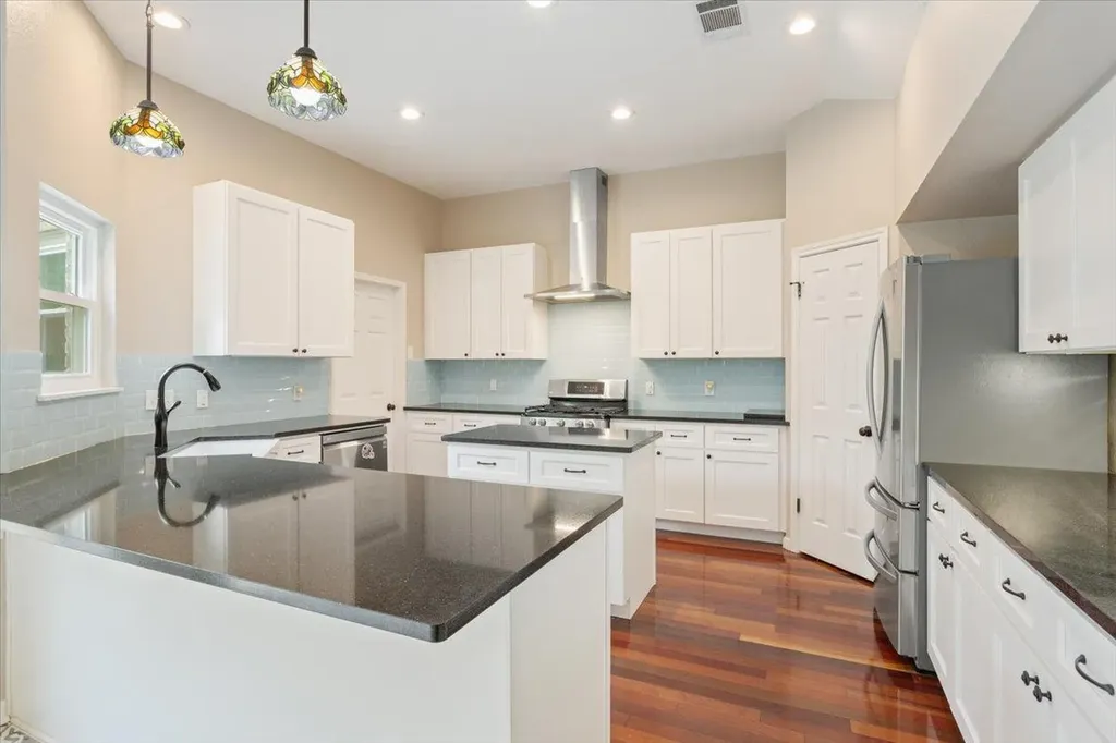 23 Meadow Run Round Rock TX 78664
