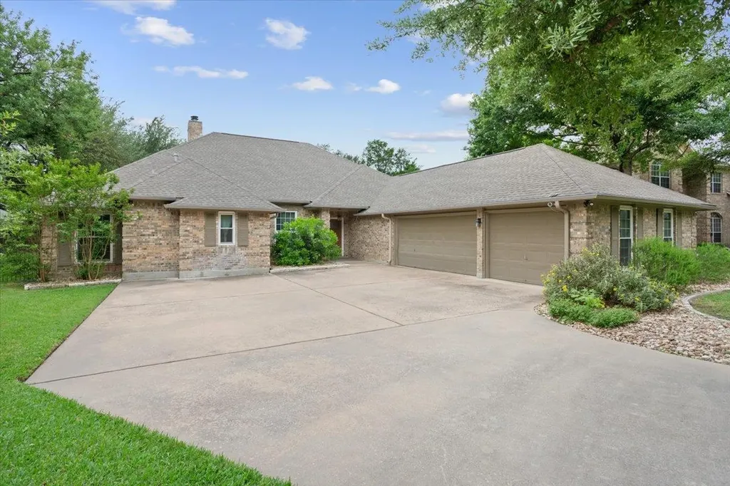 23 Meadow Run Round Rock TX 78664