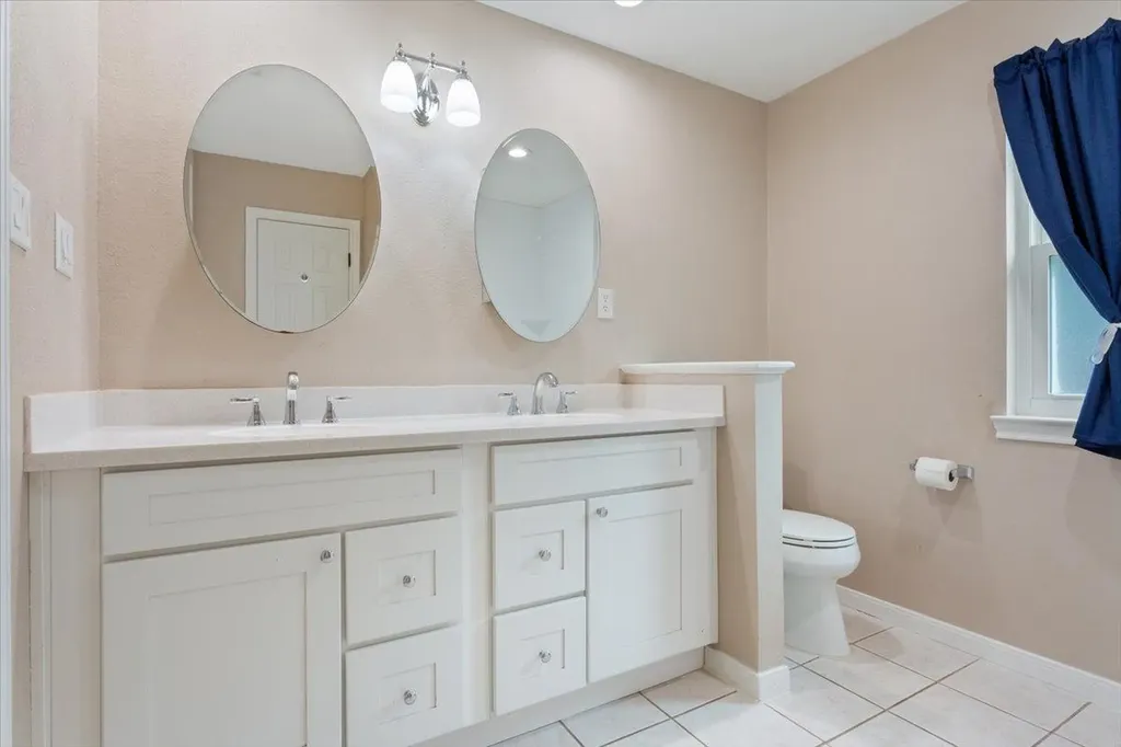 23 Meadow Run Round Rock TX 78664