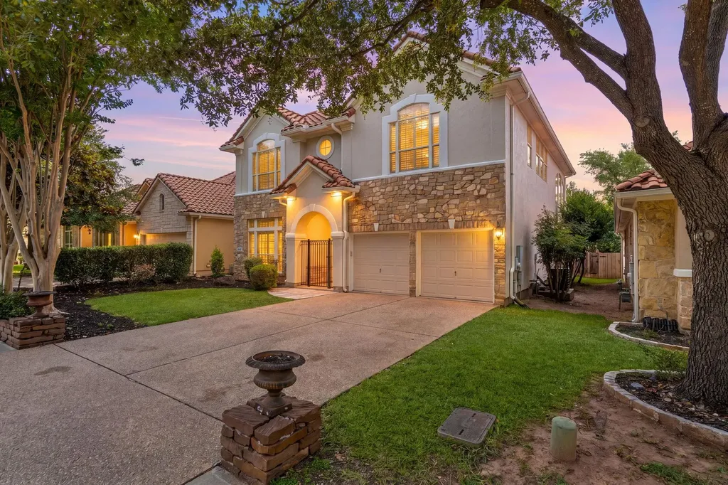 15321 Interlachen Drive Austin TX 78717