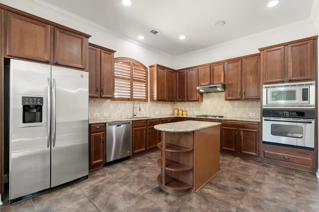 15321 Interlachen Drive Austin TX 78717