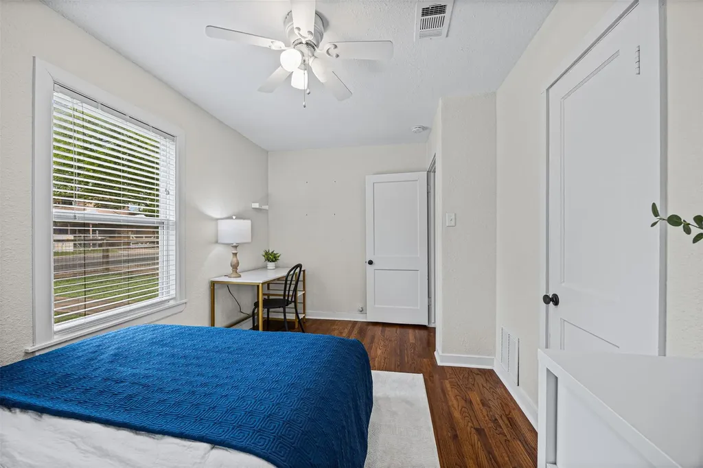 2403 S 2nd Street Austin TX 78704