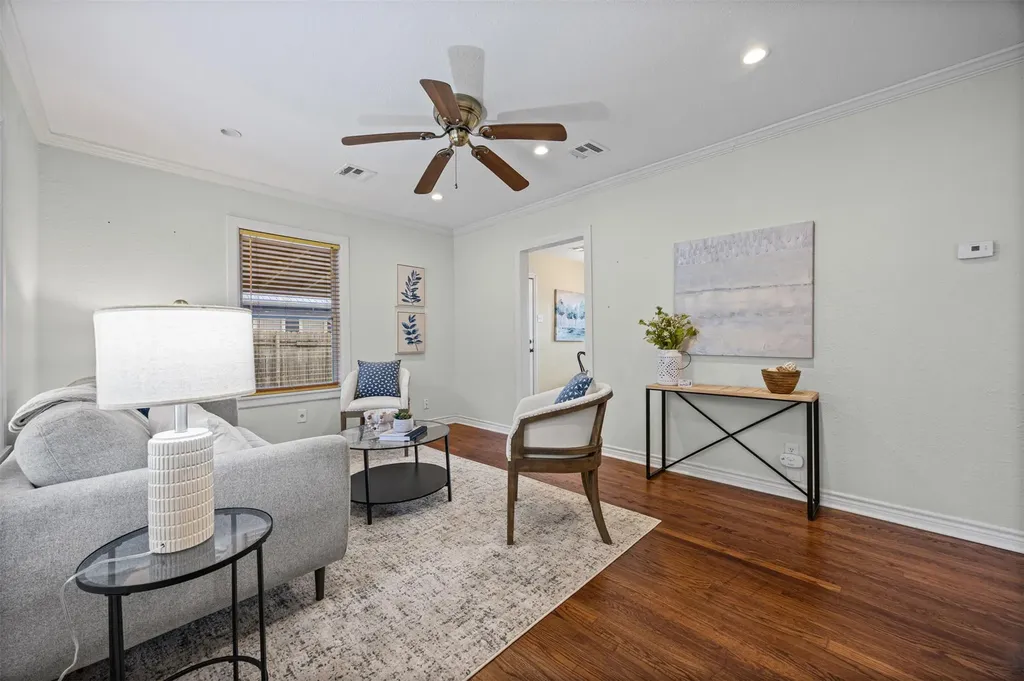 2403 S 2nd Street Austin TX 78704