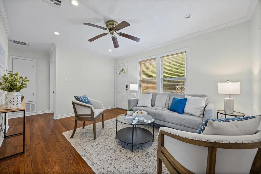 2403 S 2nd Street Austin TX 78704