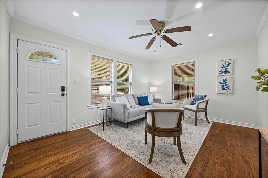 2403 S 2nd Street Austin TX 78704