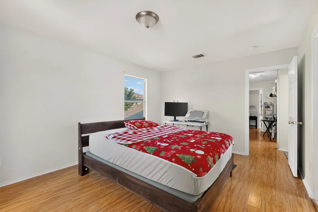 1415 Miss Allisons Way Pflugerville TX 78660