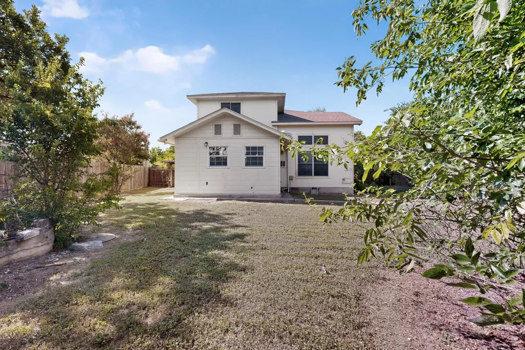 1415 Miss Allisons Way Pflugerville TX 78660