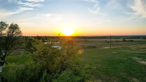Tract 2 11.95 Ac - 1460 E State Highway 87 Nixon TX 78140
