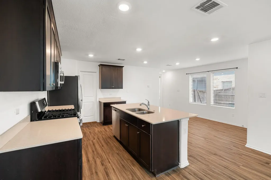 176 Andross Lane Bastrop TX 78602