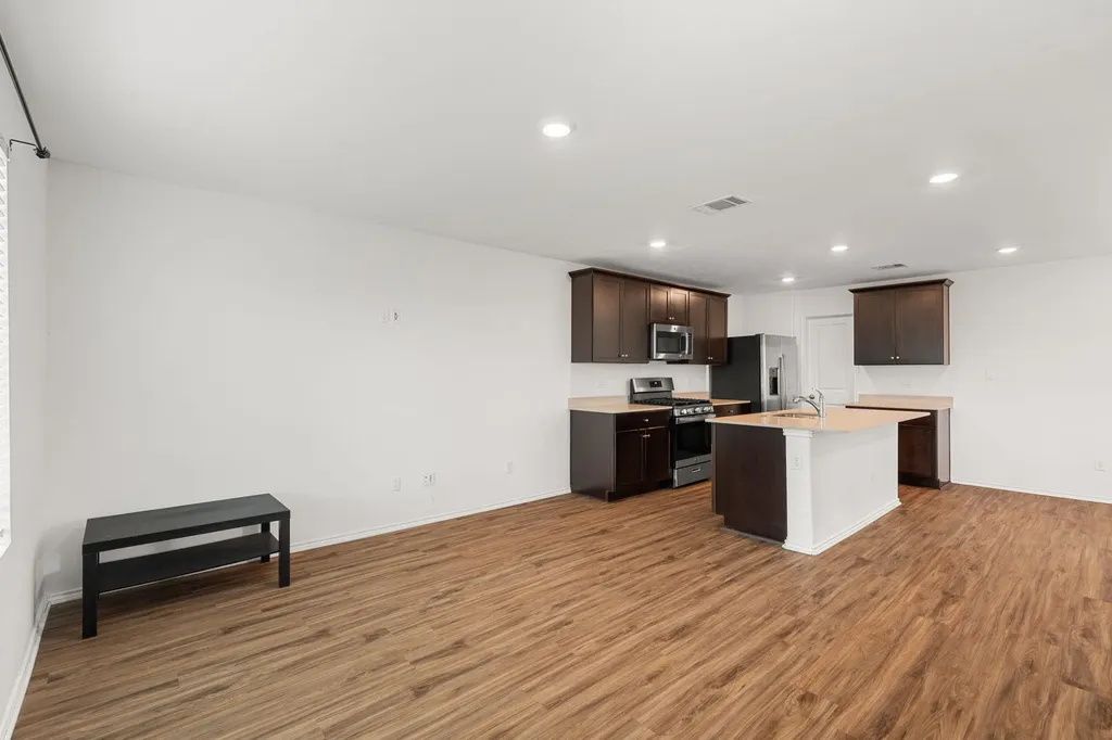 176 Andross Lane Bastrop TX 78602