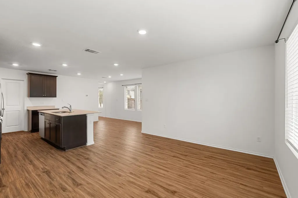 176 Andross Lane Bastrop TX 78602