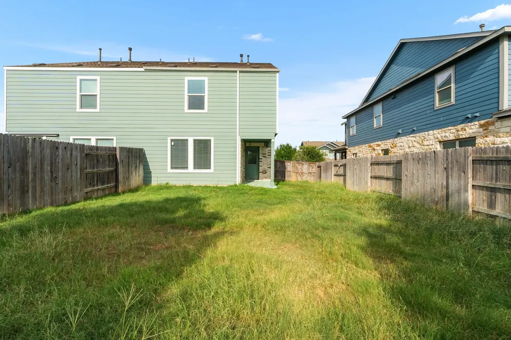 176 Andross Lane Bastrop TX 78602