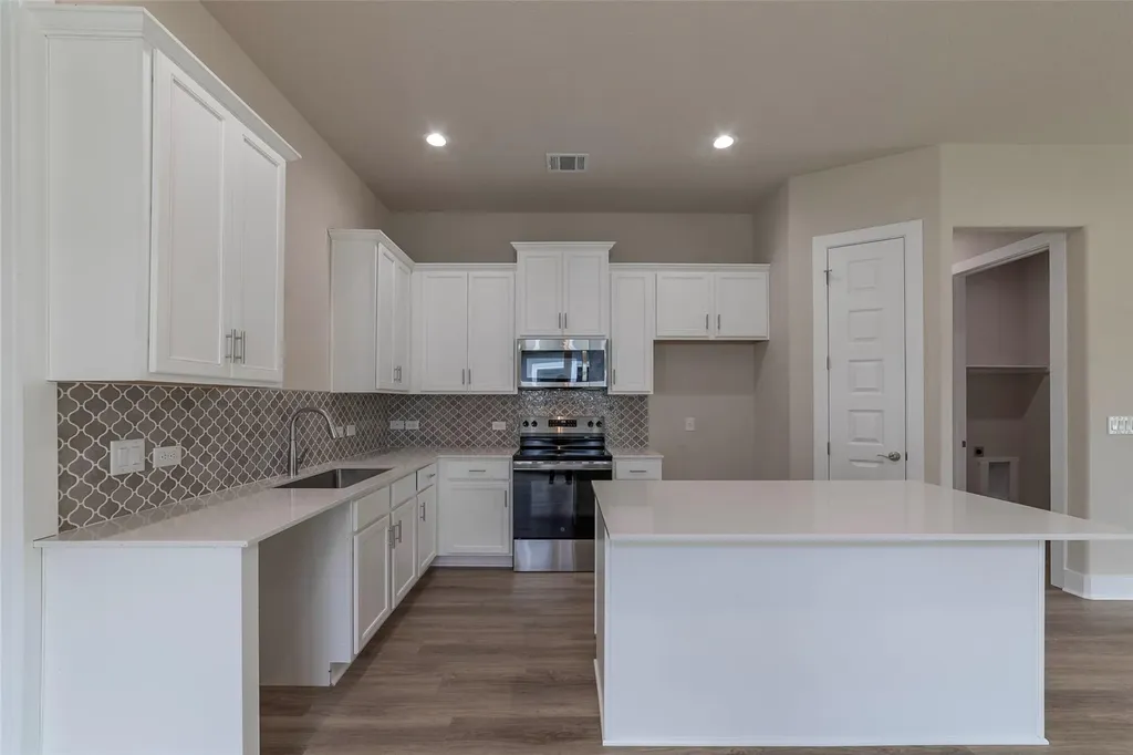 625 Birch Lane Cottonwood Shores TX 78657
