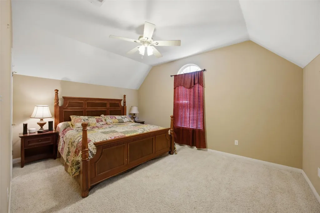 197 Elm Wood Drive Elgin TX 78621
