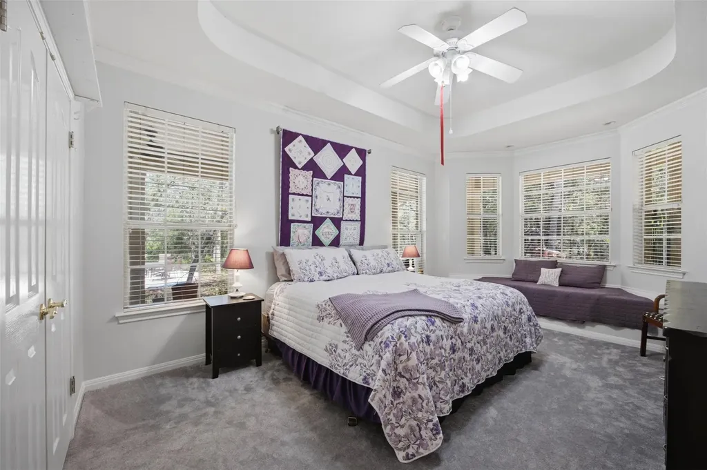 197 Elm Wood Drive Elgin TX 78621