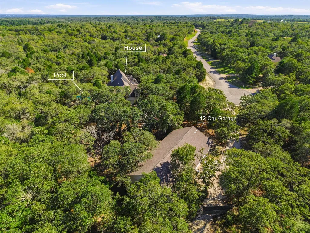 197 Elm Wood Drive Elgin TX 78621