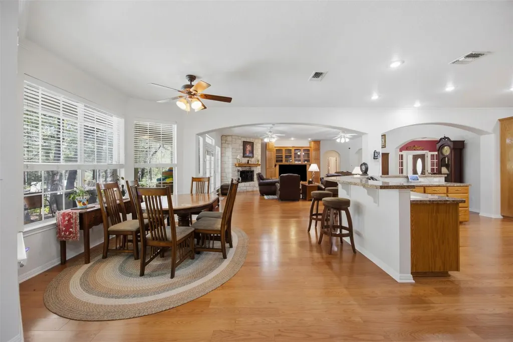197 Elm Wood Drive Elgin TX 78621