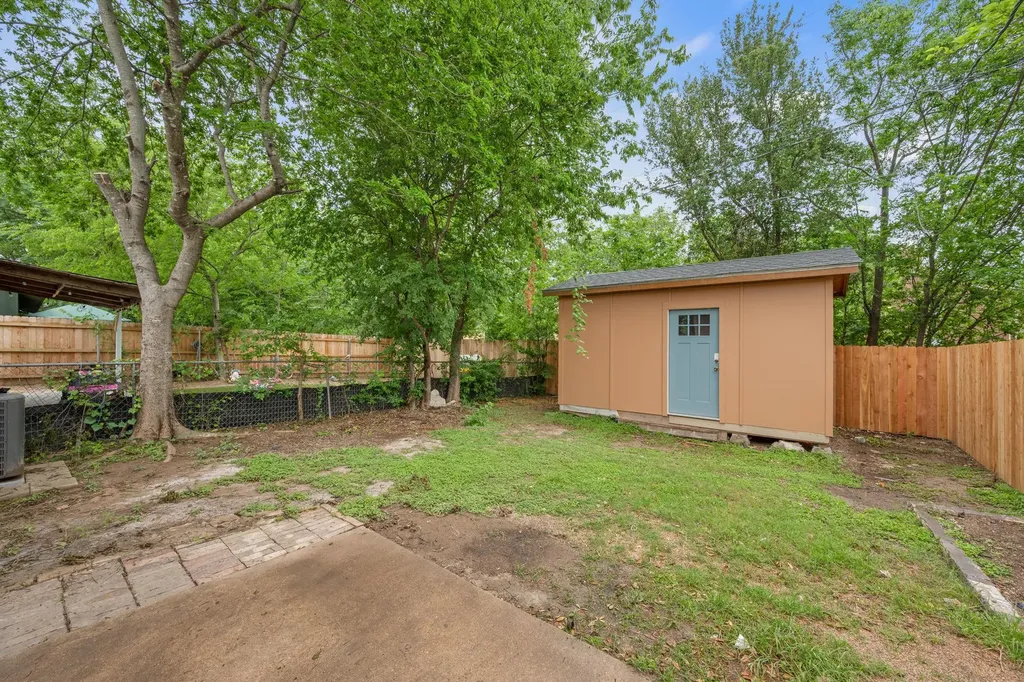 905 Fieldwood Drive Austin TX 78758