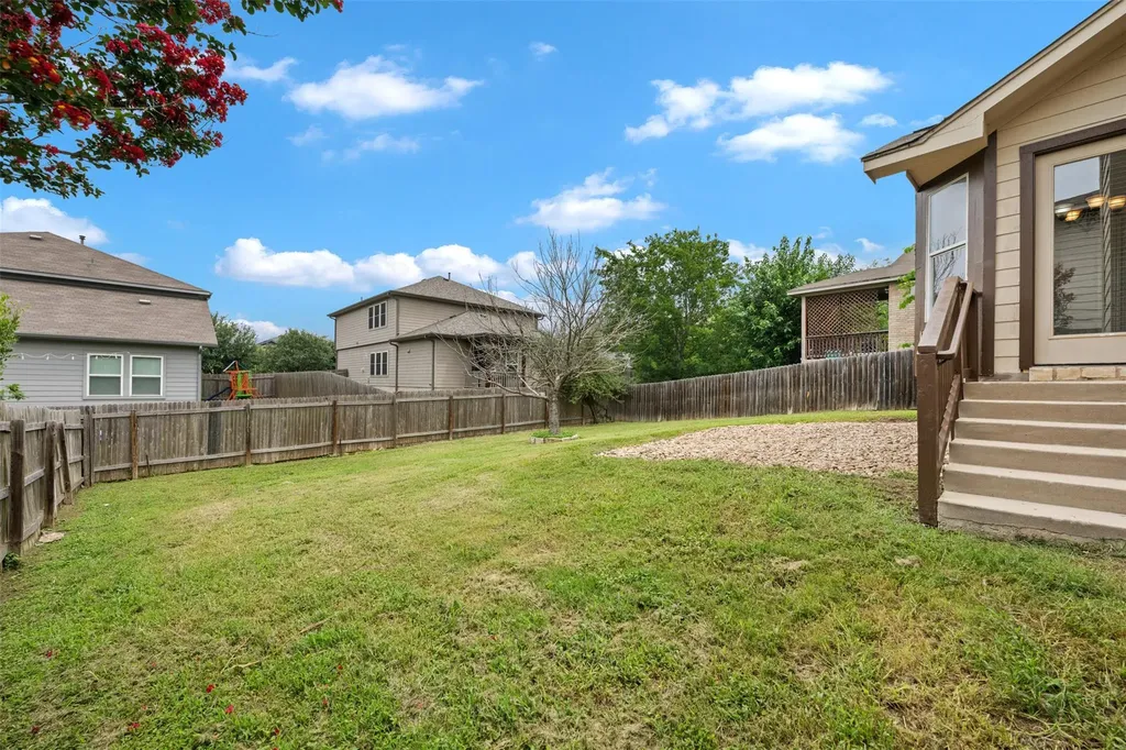 382 Bloomsbury Drive Kyle TX 78640