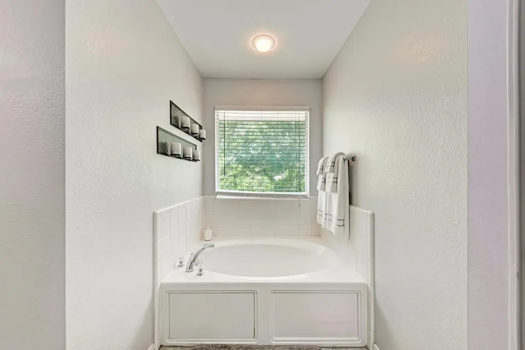 2985 Peacemaker Street Round Rock TX 78681