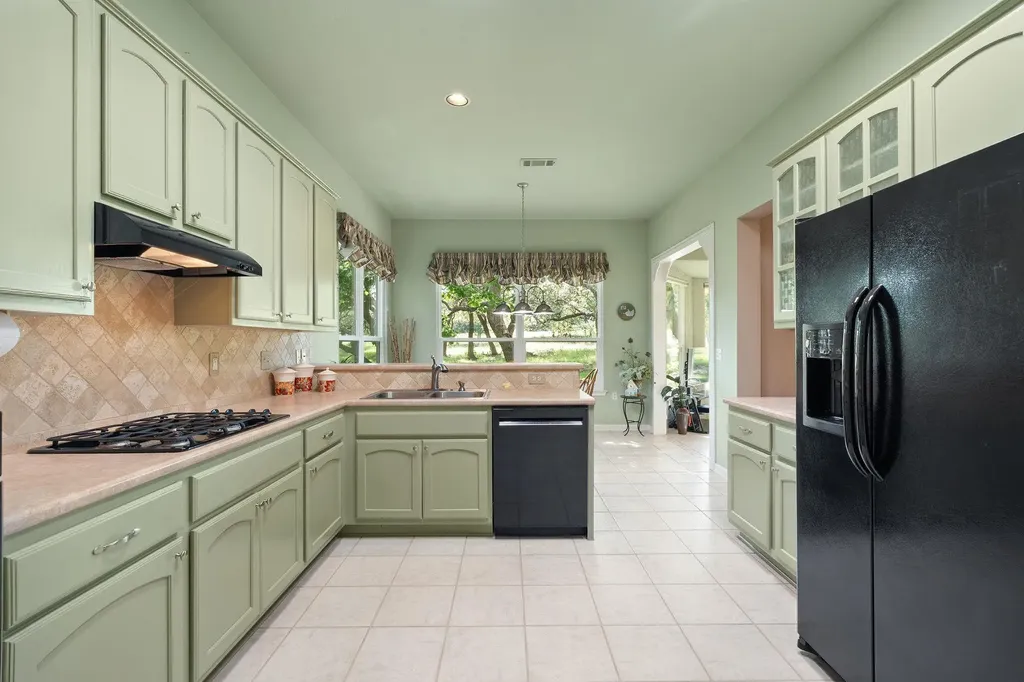 127 Dan Moody Trail Georgetown TX 78633