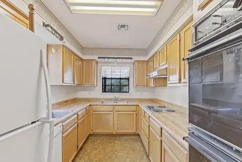 3303 Fearless Treadway Round Mountain TX 78663