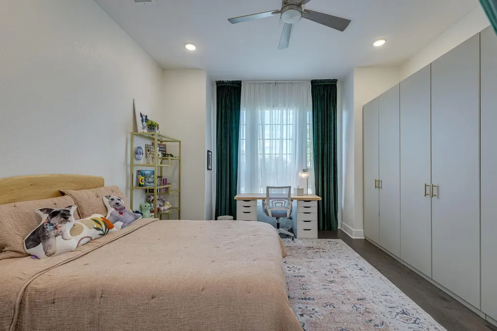 2729 War Wagon Way Leander TX 78641