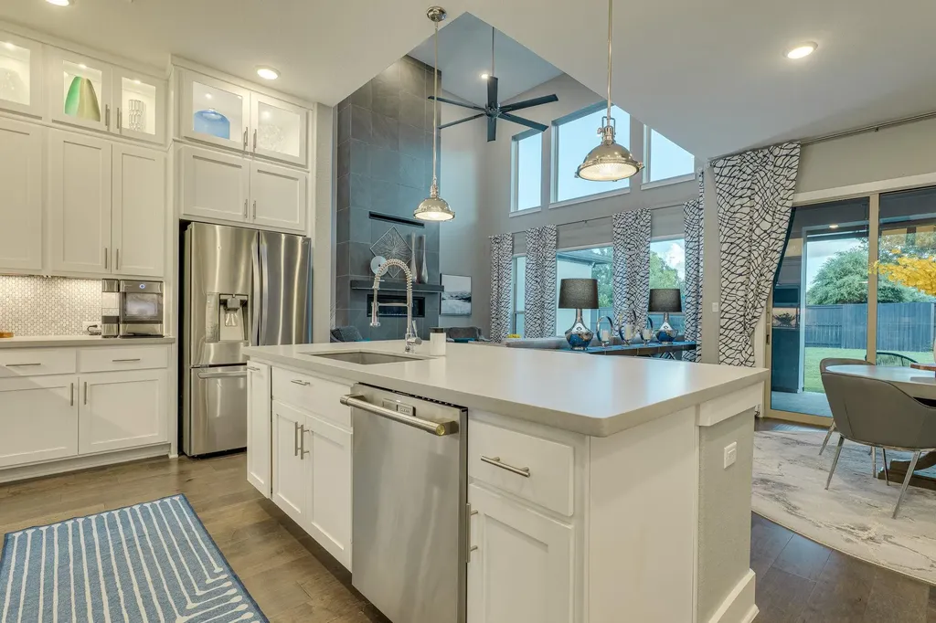 2729 War Wagon Way Leander TX 78641