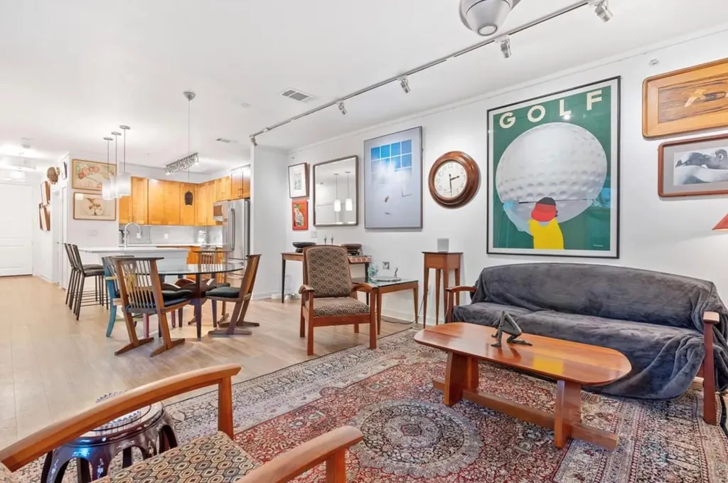 1900 Barton Springs Road Austin TX 78704